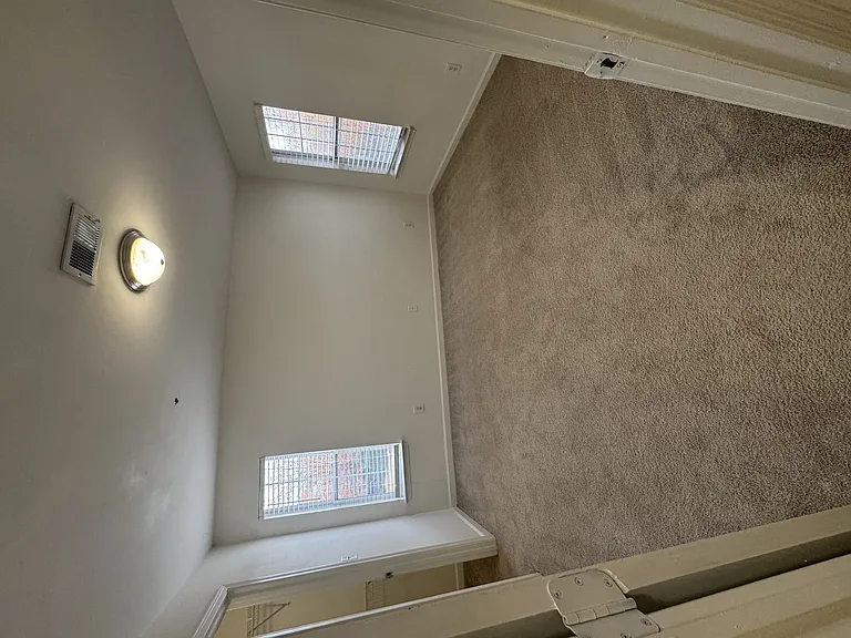 Wesley St. Claire Apartments at Lawrenceville — Photo 222