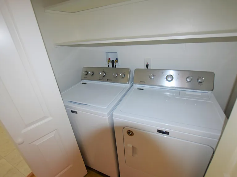 1476 Bedford Ave — Photo 21