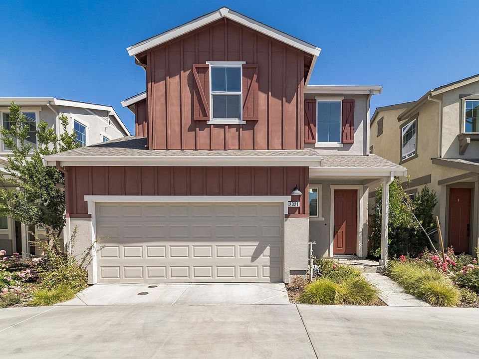 2nd image of 2321 Spitfire Way