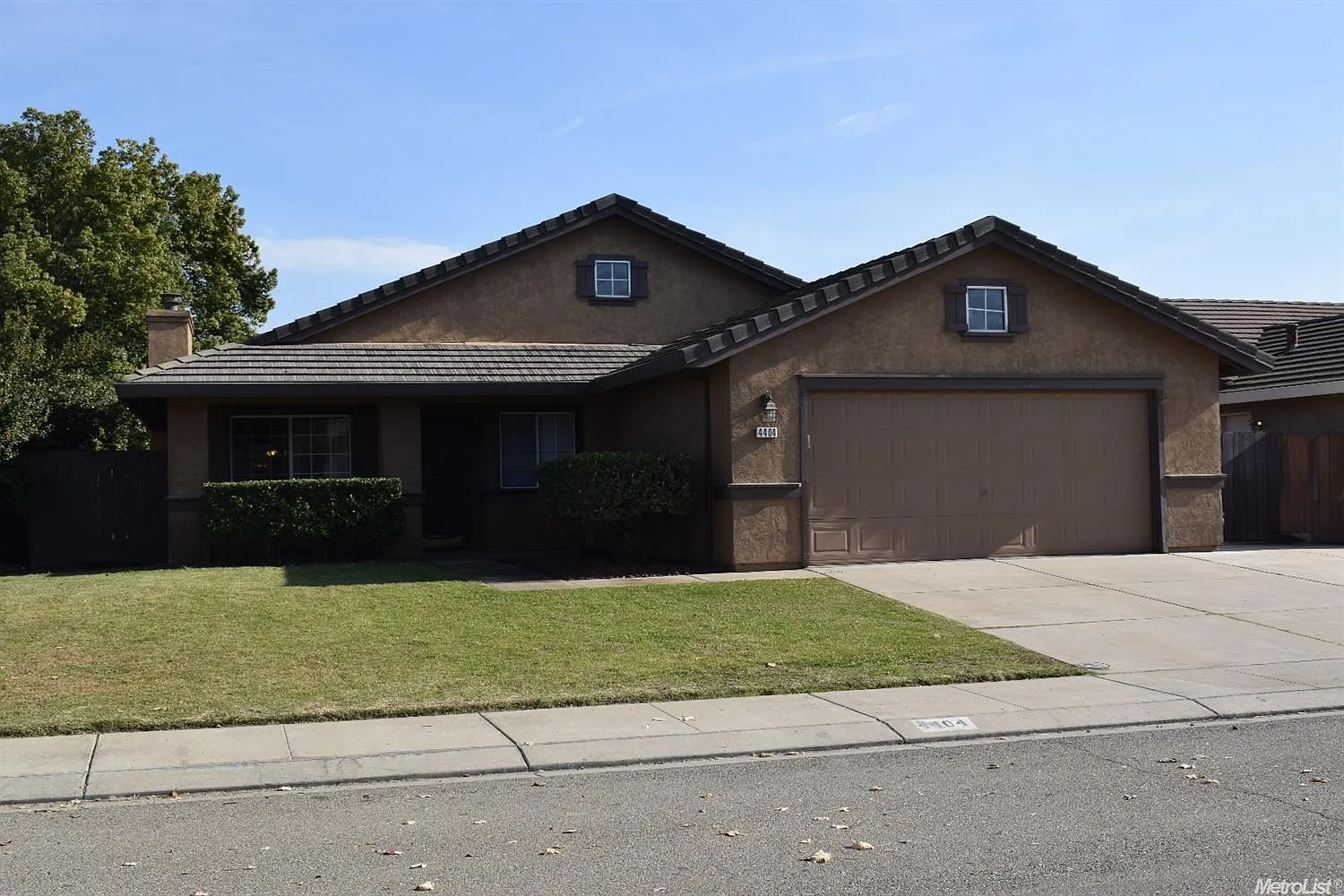 4404 San Martin Dr photo 1