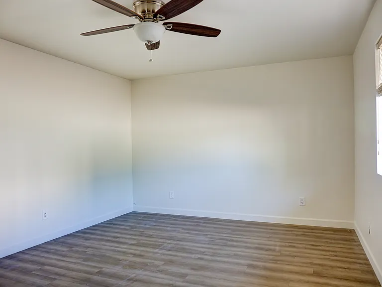 1453 S Cochise — Photo 43