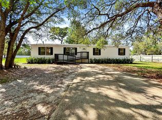 18801 Akins Dr, Spring Hill, FL 34610