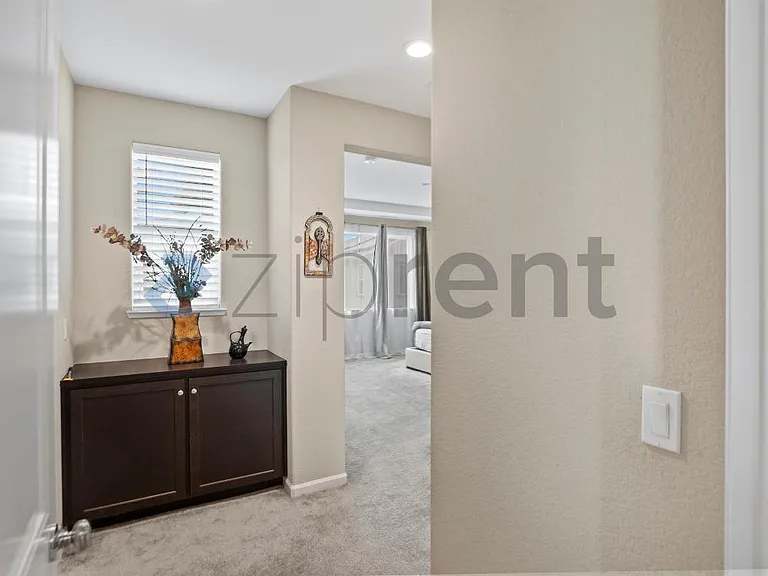 813 Stickney Way — Photo 26