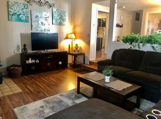 123 Riverview Pl APT A, Southbridge, MA 01550