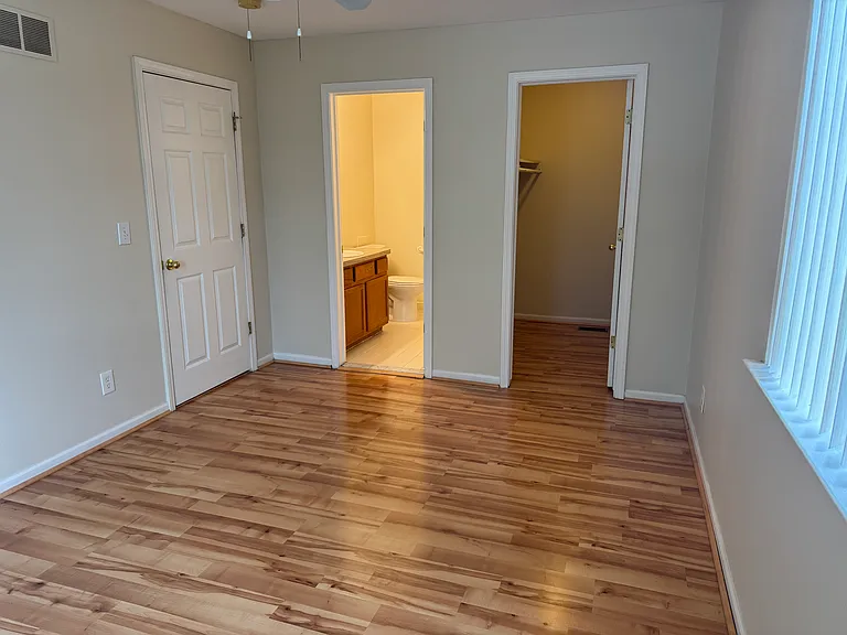 28167 Raleigh Crescent Dr — Photo 5