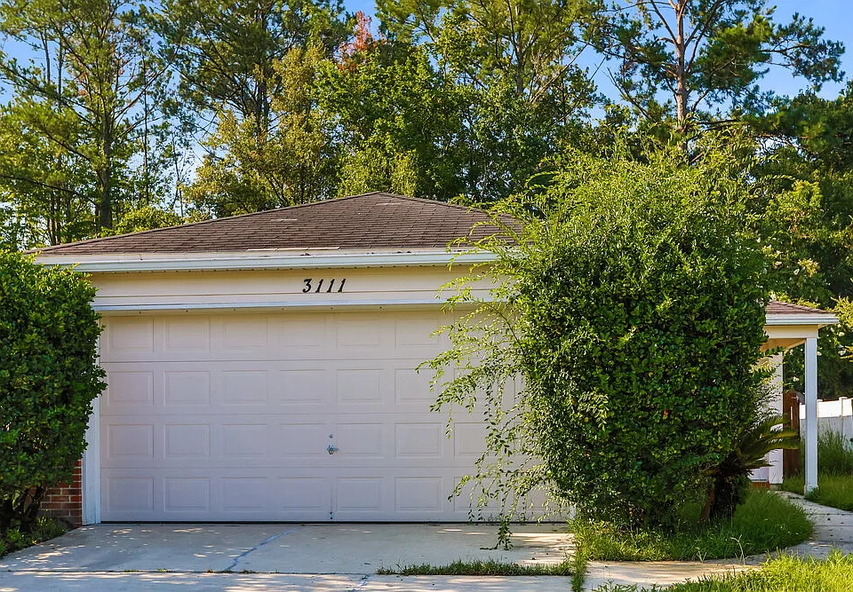 3111 Wavering Ln