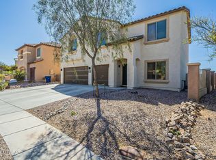 910 W Vuelta Olivero, Sahuarita, AZ 85629
