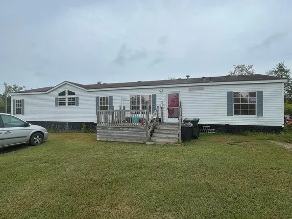 15 Amber Dr, Ray City, GA 31645