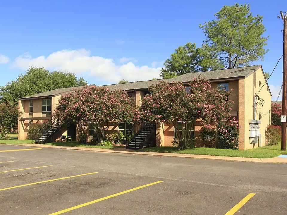 The Willows Apartments 324 b St Smithville TX Zillow