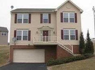 115 Leah Ln, Spring Grove, PA 17362