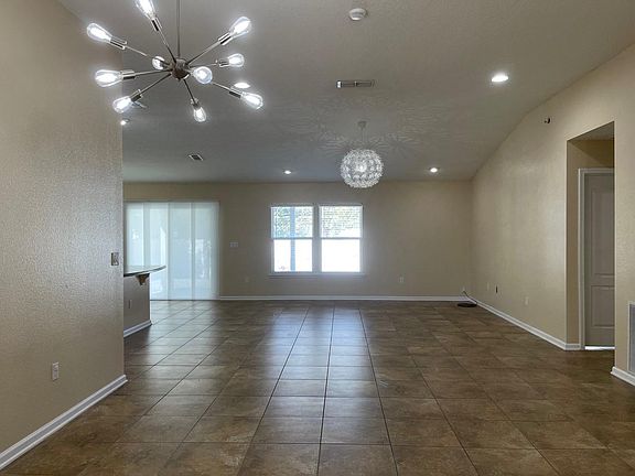 2nd image of 331 Sunshine Dr