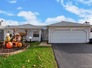 209 Whitewood Dr, Streamwood, IL 60107