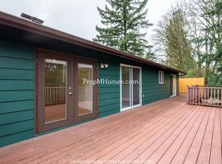 11925 SW Gaarde St, Tigard, OR 97224