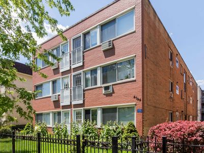 4044 N California Ave Unit 203, Chicago, IL, 60618