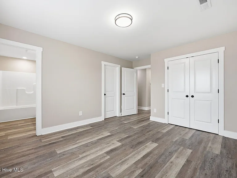 649 Abigail Taylor Dr #B — Photo 18