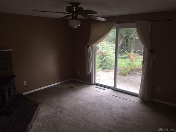 4th image of 5932 Hartwick Ln