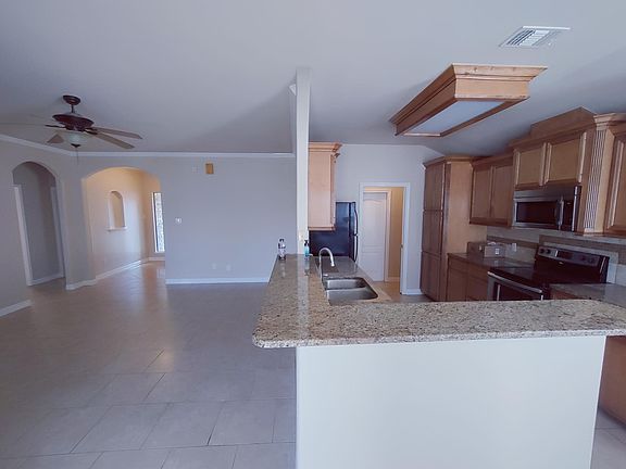 5th image of 4388 Summer Wind Dr