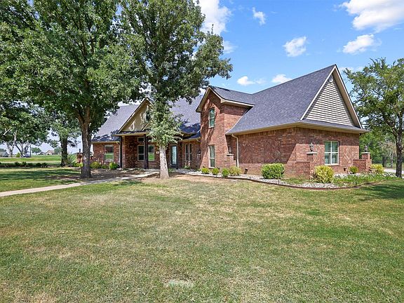 5th image of 45 Tabernacle Dr