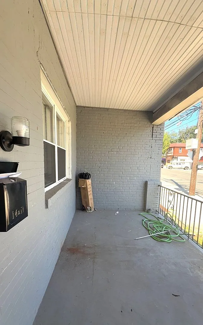 Charming 3-Bedroom Home in East Mount Airy! Available Mid-September! — Photo 3
