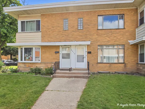 4912 Crain St #B, Skokie, IL 60077