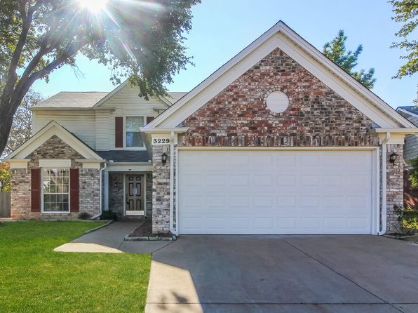 3229 Kathy Ln