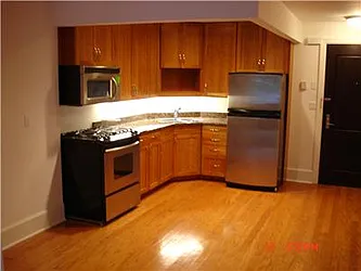 Rented by R New York