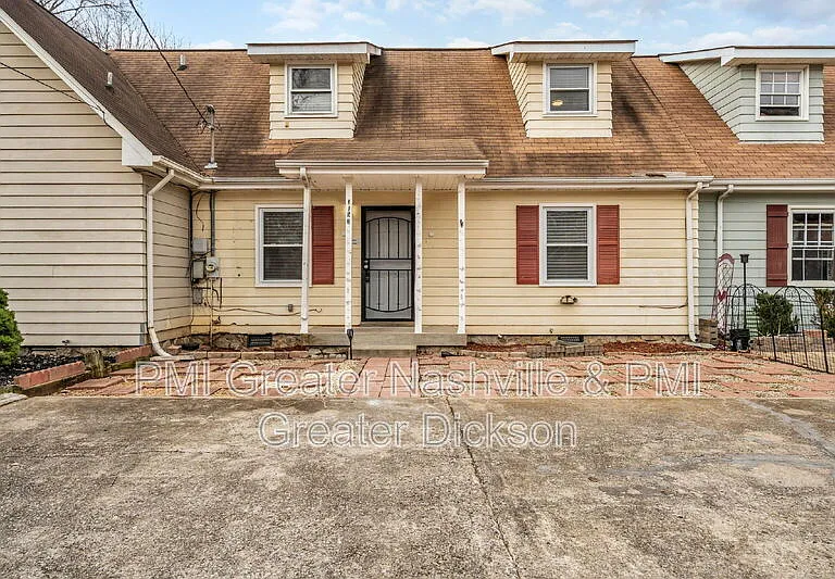 3153 E Lake Dr — Photo 2