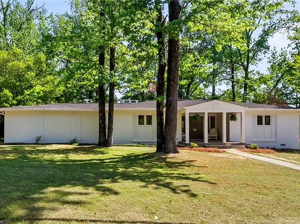 1625 Harmony Ln, Tuscaloosa, AL 35406