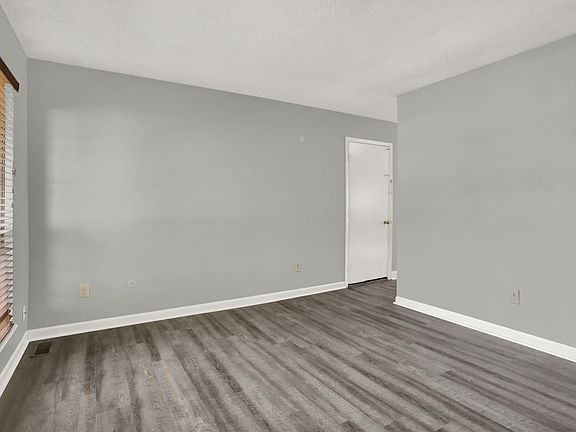 4th image of 5325 Lobo Dr