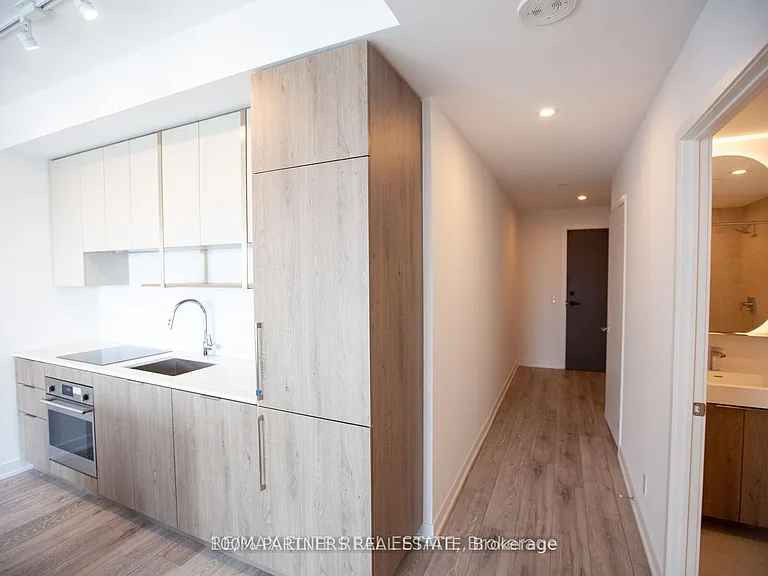 15 Holmes Ave #1704 — Photo 18