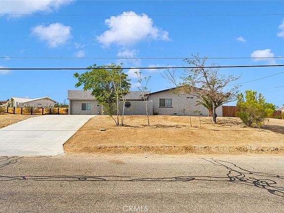 2nd image of 27763 Crestview Rd