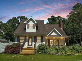 49 Wylde Rd, Mount Sinai, NY 11766