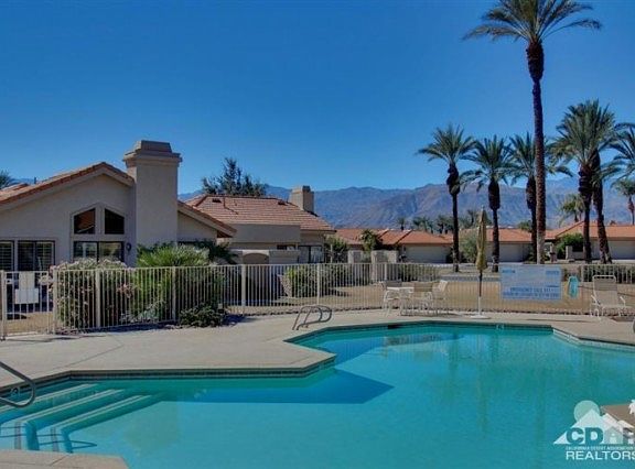 2nd image of 4 Hermosillo Ln