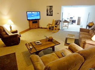 128 Ring Rd, Dayton, NV 89403