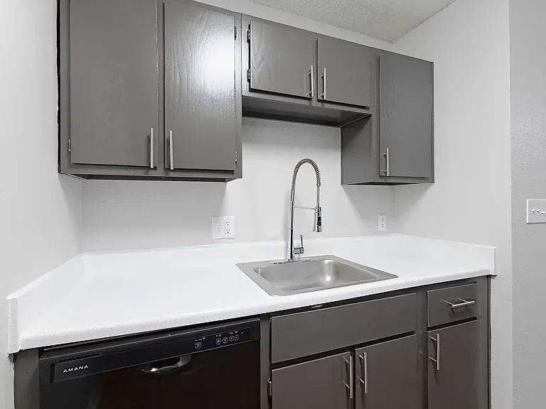 Woodhollow Apartment Homes — Photo 44