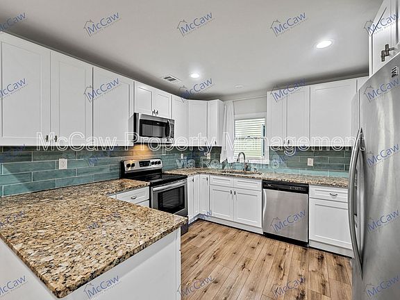 5th image of 4120 Valentine St