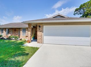 2098 SE Wald St, Port Saint Lucie, FL 34984