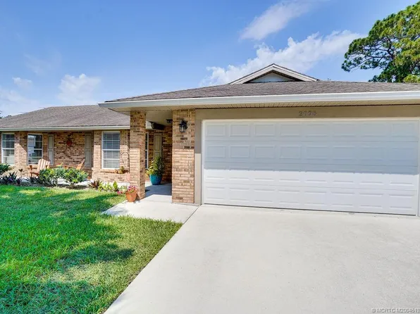 2098 SE Wald St, Port Saint Lucie, FL 34984