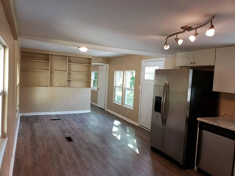 5134 Strickland Trl — Photo 7