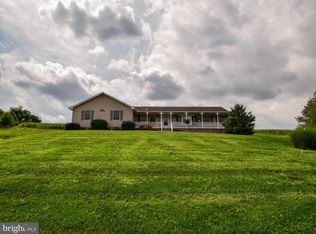 899 Impounding Dam Rd, Hanover, PA 17331