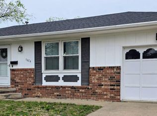 1626 W Allison St, Nevada, MO 64772