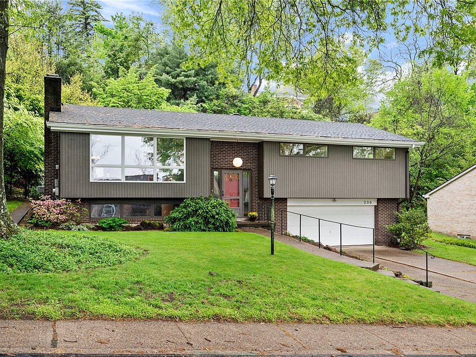 1st image of 236 Penhurst Dr