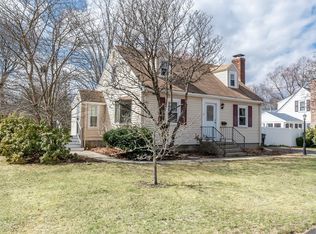 8 Draper St, Natick, MA 01760