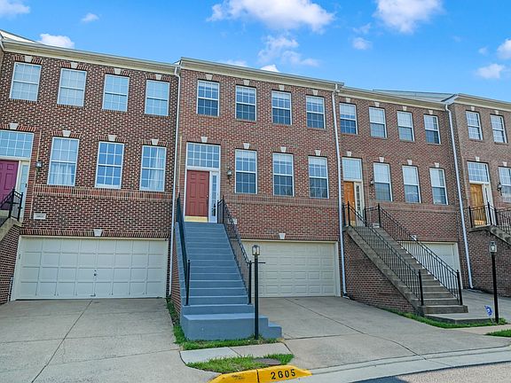 3rd image of 2605 Tarleton Corner Dr