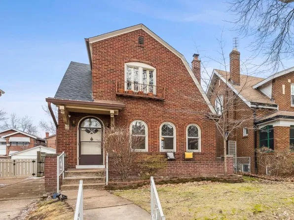 3941 Bowen St, Saint Louis, MO 63116