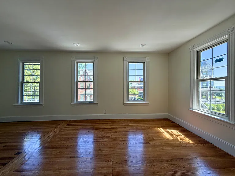 11 Courtney Ave #2 — Photo 25
