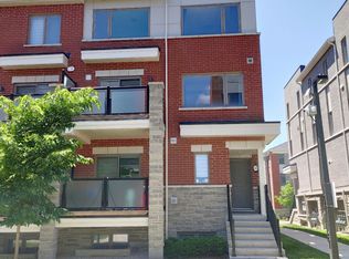 250 Lagerfeld Dr #16, Brampton, ON L7A 5G9
