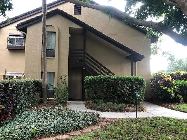5673 Ashton Lake Dr — Photo 2