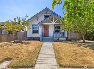 222 W 3rd St, Port Angeles, WA