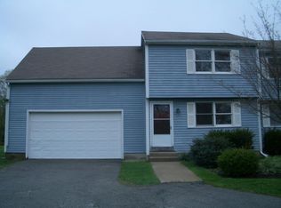168 Hanscom Rd #B, Eliot, ME 03903